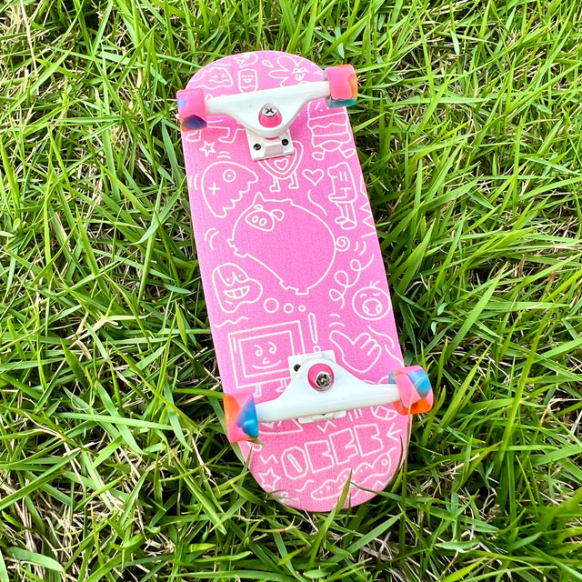 Professional Fingerboard Complete - Obsius x Guaiguaichai - Collab Graphic-Pink