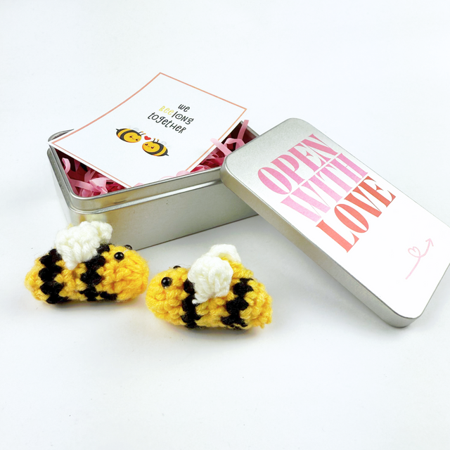 Premium Pro Fingerboard Deck -Bee Mine (Gift Box)