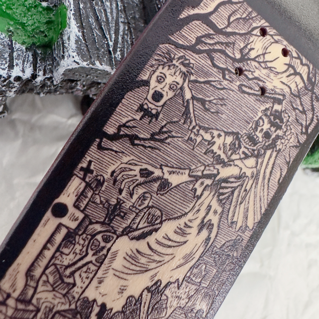 Premium Pro Fingerboard Deck - Engraved Zombie